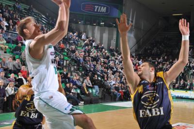 TREVISO 06 02 2011 LBA, CAMPIONATO 2010-2011 BENETTON TREVISO BASKET MONTEGRANARO
