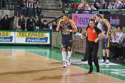 TREVISO 06 02 2011 LBA, CAMPIONATO 2010-2011 BENETTON TREVISO BASKET MONTEGRANARO