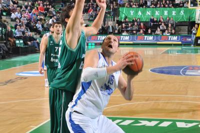 TREVISO 15 02 2011 EUROCUP  2010-2011 BENETTON BASKET - PANELLINOS