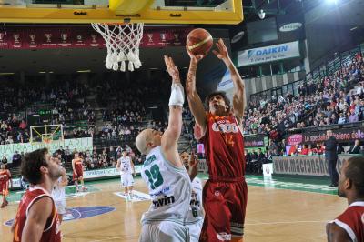TREVISO 27 02 2011 LBA, CAMPIONATO 2010-2011 BENETTON TREVISO BASKET - LOTTOMATICA ROMA