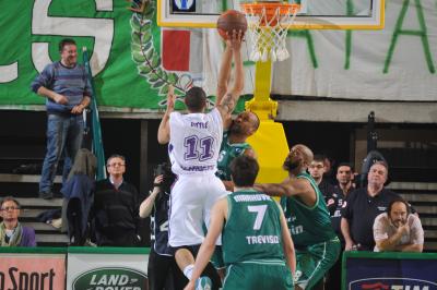 TREVISO 30 03 2011 EUROCUP  2010-2011 BENETTON BASKET - GOETTINGER