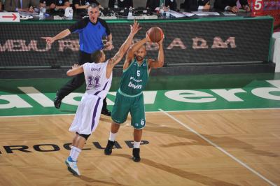 TREVISO 30 03 2011 EUROCUP  2010-2011 BENETTON BASKET - GOETTINGER