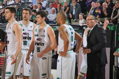 TREVISO 09 04 2011 LBA, CAMPIONATO 2010-2011 BENETTON TREVISO BASKET - DINAMO SASSARI