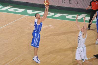 TREVISO 09 04 2011 LBA, CAMPIONATO 2010-2011 BENETTON TREVISO BASKET - DINAMO SASSARI