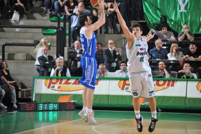 TREVISO 09 04 2011 LBA, CAMPIONATO 2010-2011 BENETTON TREVISO BASKET - DINAMO SASSARI