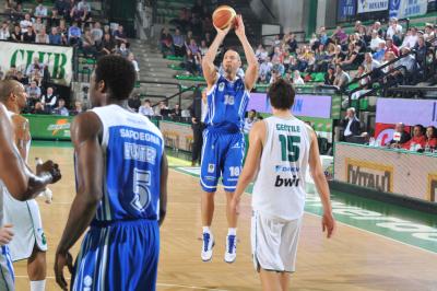 TREVISO 09 04 2011 LBA, CAMPIONATO 2010-2011 BENETTON TREVISO BASKET - DINAMO SASSARI