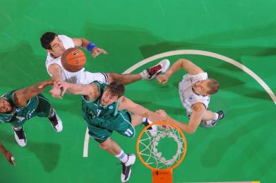 TREVISO 16 04 2011 EUROCUP  2010-2011 BENETTON BASKET - CAJASOL SEVILLA