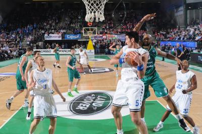 TREVISO 16 04 2011 EUROCUP  2010-2011 BENETTON BASKET - CAJASOL SEVILLA