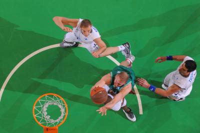 TREVISO 16 04 2011 EUROCUP  2010-2011 BENETTON BASKET - CAJASOL SEVILLA