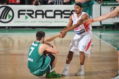 TREVISO 17 04 2011 EUROCUP  2010-2011 BENETTON BASKET - CEDEVITA ZAGABRIA