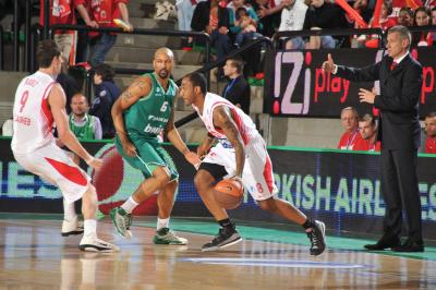TREVISO 17 04 2011 EUROCUP  2010-2011 BENETTON BASKET - CEDEVITA ZAGABRIA