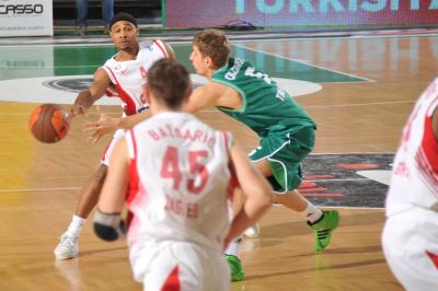 TREVISO 17 04 2011 EUROCUP  2010-2011 BENETTON BASKET - CEDEVITA ZAGABRIA