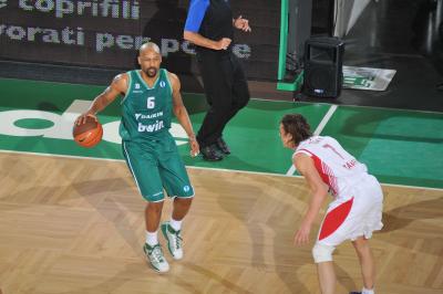 TREVISO 17 04 2011 EUROCUP  2010-2011 BENETTON BASKET - CEDEVITA ZAGABRIA