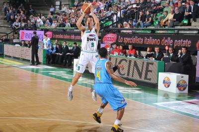 TREVISO 23 04 2011 LBA, CAMPIONATO 2010-2011 BENETTON TREVISO BASKET - CREMONA