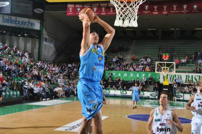 TREVISO 23 04 2011 LBA, CAMPIONATO 2010-2011 BENETTON TREVISO BASKET - CREMONA
