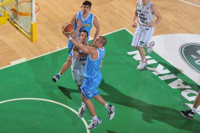 TREVISO 23 04 2011 LBA, CAMPIONATO 2010-2011 BENETTON TREVISO BASKET - CREMONA