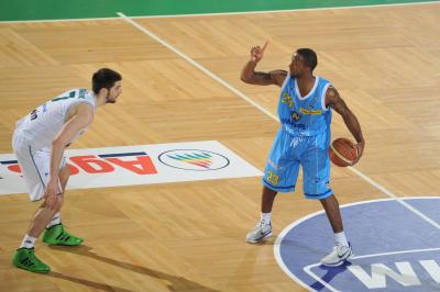 TREVISO 23 04 2011 LBA, CAMPIONATO 2010-2011 BENETTON TREVISO BASKET - CREMONA