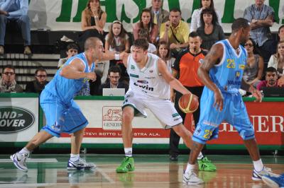 TREVISO 23 04 2011 LBA, CAMPIONATO 2010-2011 BENETTON TREVISO BASKET - CREMONA