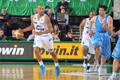 TREVISO 23 04 2011 LBA, CAMPIONATO 2010-2011 BENETTON TREVISO BASKET - CREMONA