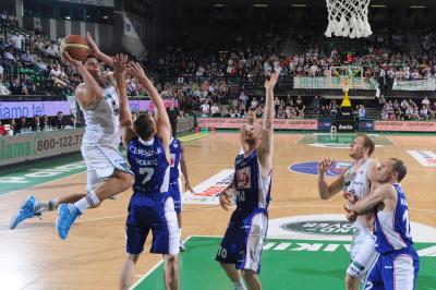 TREVISO 12 05 2011 LBA, CAMPIONATO 2010-2011 BENETTON TREVISO BASKET - CANTU