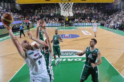TREVISO 05 06 2011 LBA, PLAY-OFF CAMPIONATO 2010-2011 BENETTON TREVISO BASKET MONTEPASCHI SIENA