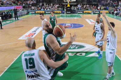 TREVISO 05 06 2011 LBA, PLAY-OFF CAMPIONATO 2010-2011 BENETTON TREVISO BASKET MONTEPASCHI SIENA
