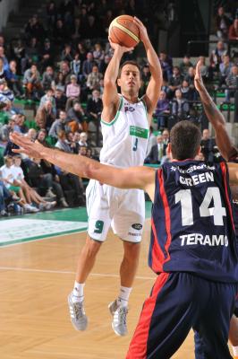 TREVISO 16 10 2011 LBA, CAMPIONATO 2011-2012 BENETTON TREVISO BASKET - TERAMO
