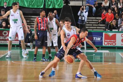 TREVISO 26 11 2011 LBA, CAMPIONATO 2011-2012 BENETTON TREVISO BASKET - BIELLA