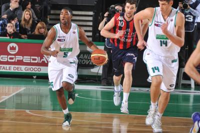 TREVISO 26 11 2011 LBA, CAMPIONATO 2011-2012 BENETTON TREVISO BASKET - BIELLA