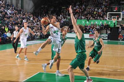 TREVISO 30 11 2011 LBA, CAMPIONATO 2011-2012 BENETTON TREVISO BASKET - MONTEPASCHI SIENA