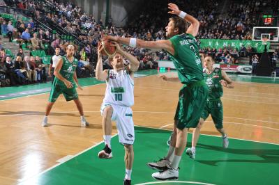 TREVISO 30 11 2011 LBA, CAMPIONATO 2011-2012 BENETTON TREVISO BASKET - MONTEPASCHI SIENA
