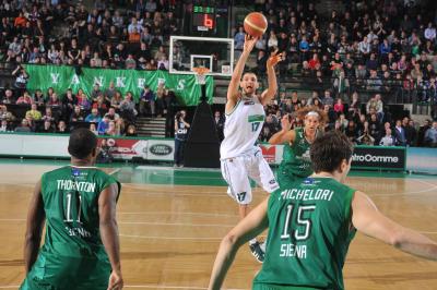 TREVISO 30 11 2011 LBA, CAMPIONATO 2011-2012 BENETTON TREVISO BASKET - MONTEPASCHI SIENA