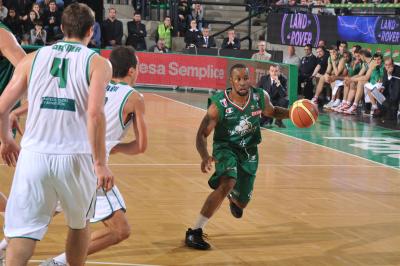 TREVISO 30 11 2011 LBA, CAMPIONATO 2011-2012 BENETTON TREVISO BASKET - MONTEPASCHI SIENA