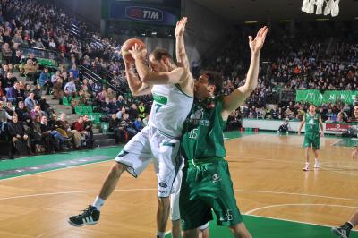 TREVISO 30 11 2011 LBA, CAMPIONATO 2011-2012 BENETTON TREVISO BASKET - MONTEPASCHI SIENA