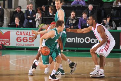 TREVISO 06 12 2011 EUROCUP  2011-2012 BENETTON BASKET - ZAGABRIA