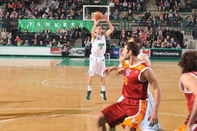 TREVISO 10 12 2011 LBA, CAMPIONATO 2011-2012 BENETTON TREVISO BASKET - LOTTOMATICA ROMA