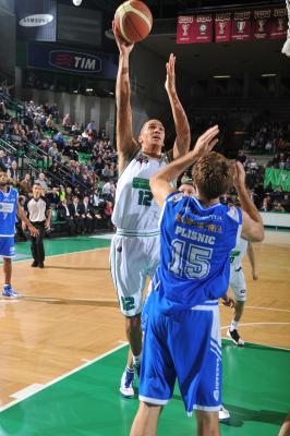 TREVISO 17 12 2011 LBA, CAMPIONATO 2011-2012 BENETTON TREVISO BASKET - BANCO DI SARDEGNA SASSARI
