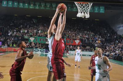 TREVISO 08 01 2012 LBA, CAMPIONATO 2011-2012 BENETTON TREVISO BASKET - UMANA REYER VENEZIA