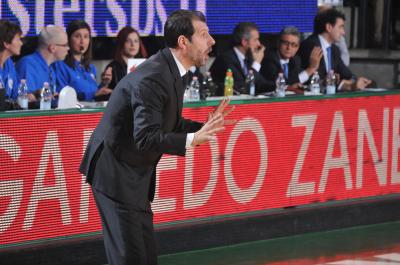 TREVISO 08 01 2012 LBA, CAMPIONATO 2011-2012 BENETTON TREVISO BASKET - UMANA REYER VENEZIA