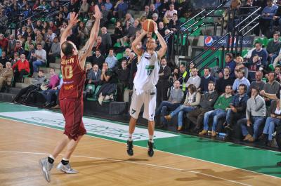 TREVISO 08 01 2012 LBA, CAMPIONATO 2011-2012 BENETTON TREVISO BASKET - UMANA REYER VENEZIA