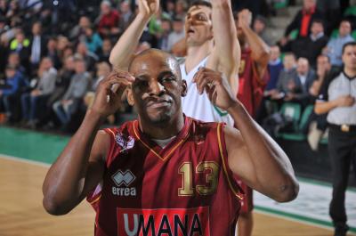 TREVISO 08 01 2012 LBA, CAMPIONATO 2011-2012 BENETTON TREVISO BASKET - UMANA REYER VENEZIA
