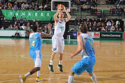 TREVISO 14 01 2012 LBA, CAMPIONATO 2011-2012 BENETTON TREVISO BASKET - CREMONA