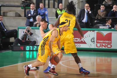 TREVISO 17 01 2012 EUROCUP  2011-2012 BENETTON BASKET - ALBA BERLIN