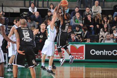 TREVISO 21 01 2012 LBA, CAMPIONATO 2011-2012 BENETTON TREVISO BASKET - CASERTA