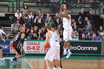 TREVISO 21 01 2012 LBA, CAMPIONATO 2011-2012 BENETTON TREVISO BASKET - CASERTA