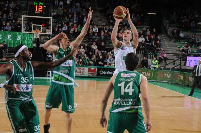 TREVISO 04 02 2012 LBA, CAMPIONATO 2011-2012 BENETTON TREVISO BASKET - AIR AVELLINO