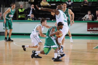 TREVISO 04 02 2012 LBA, CAMPIONATO 2011-2012 BENETTON TREVISO BASKET - AIR AVELLINO