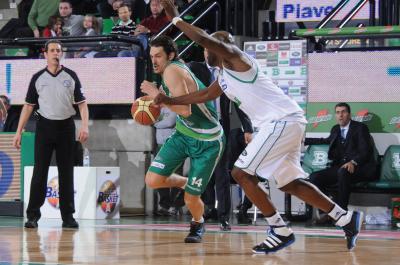 TREVISO 04 02 2012 LBA, CAMPIONATO 2011-2012 BENETTON TREVISO BASKET - AIR AVELLINO