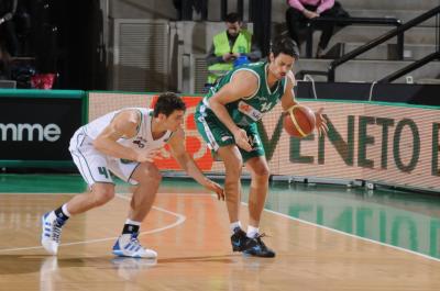 TREVISO 04 02 2012 LBA, CAMPIONATO 2011-2012 BENETTON TREVISO BASKET - AIR AVELLINO