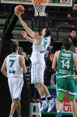 TREVISO 04 02 2012 LBA, CAMPIONATO 2011-2012 BENETTON TREVISO BASKET - AIR AVELLINO